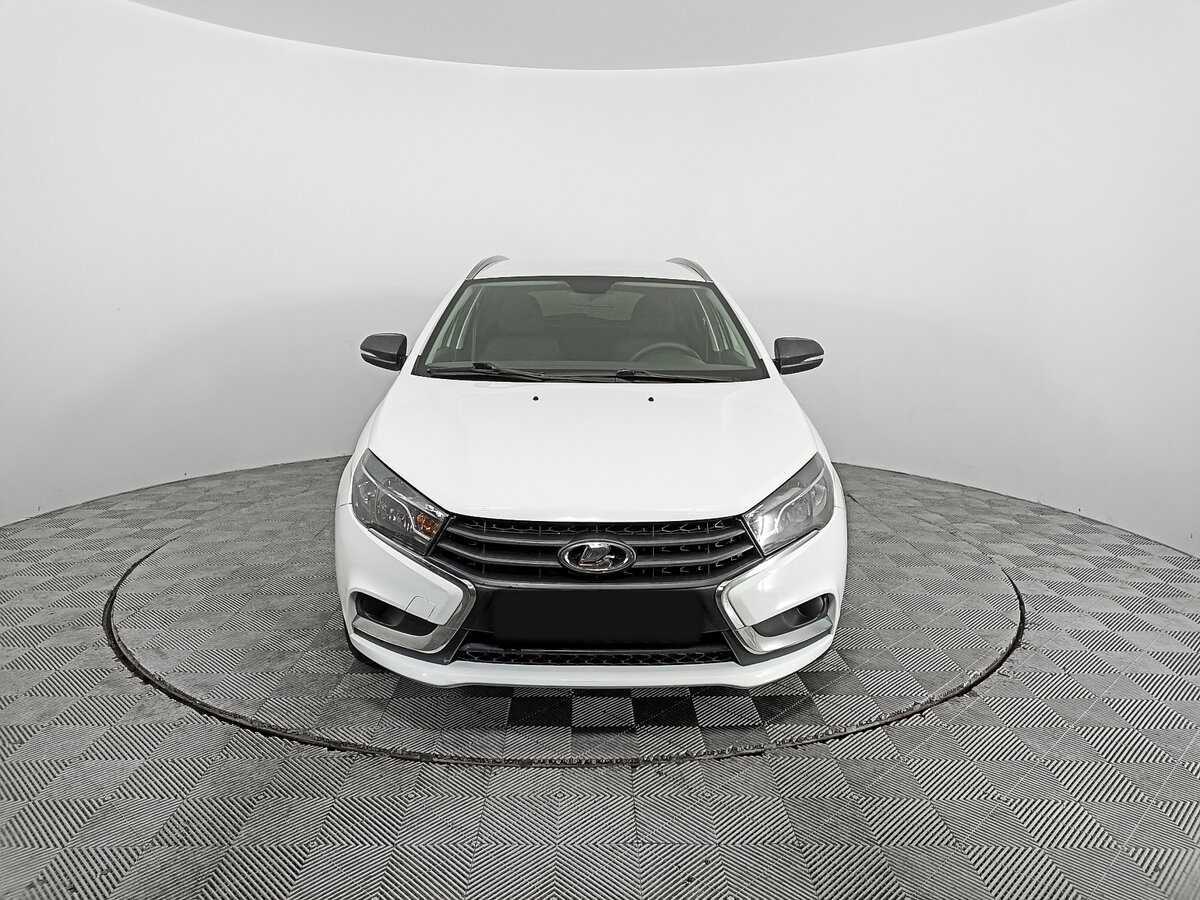 Купить Lada (ВАЗ) Vesta с пробегом. Фото: #1