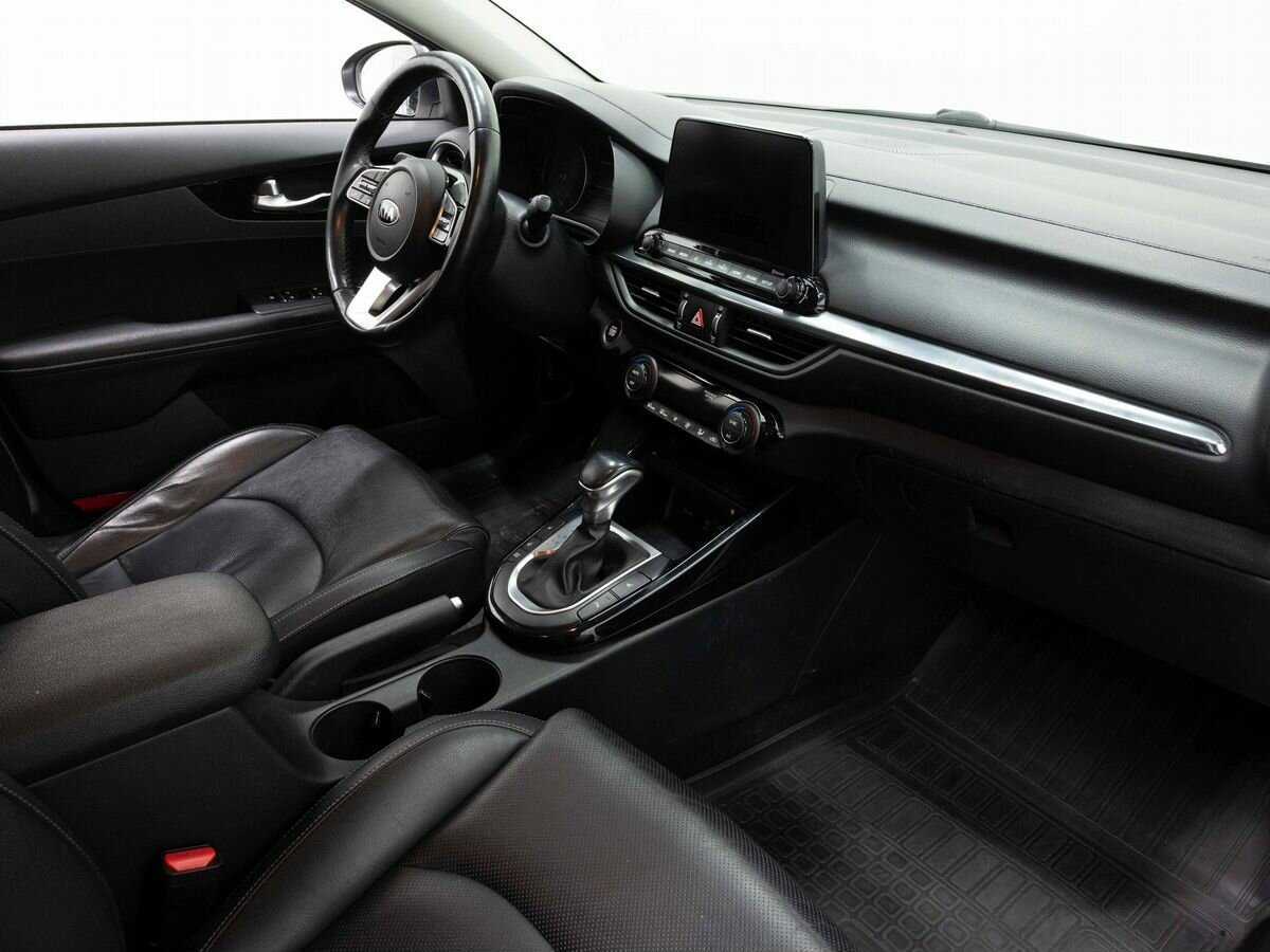 Купить Kia Cerato с пробегом. Фото: #10