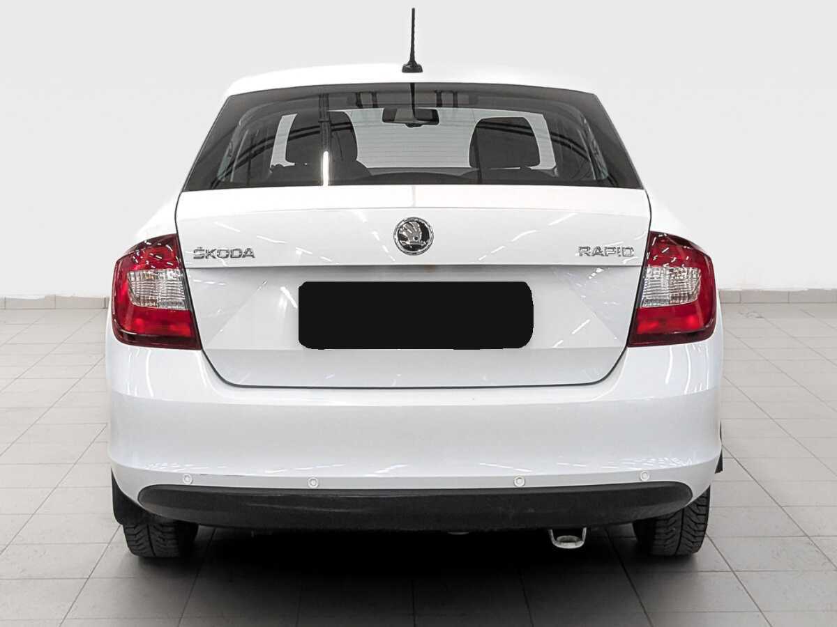Купить Skoda Rapid с пробегом. Фото: #5
