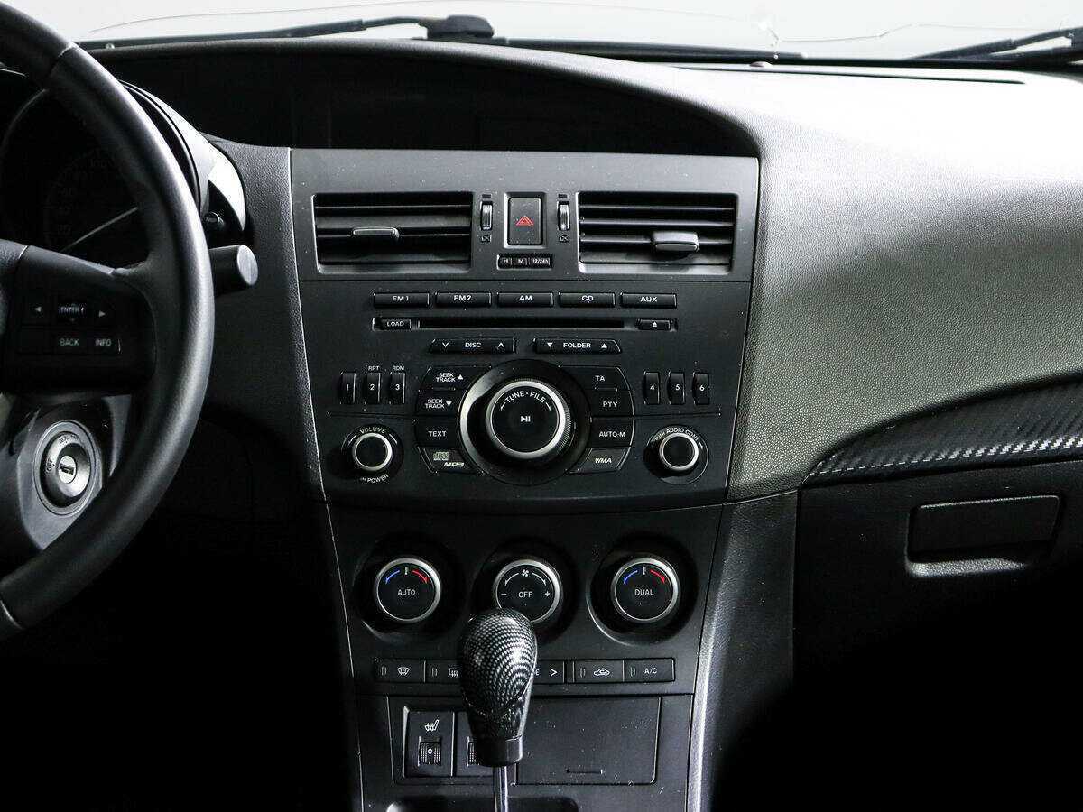 Купить Mazda 3 с пробегом. Фото: #10