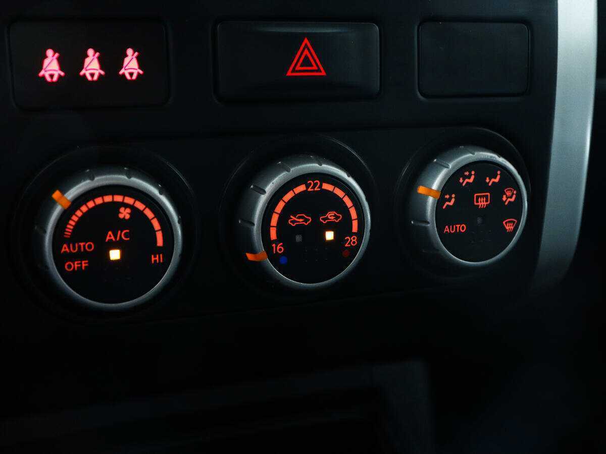 Купить Nissan X-Trail с пробегом. Фото: #15