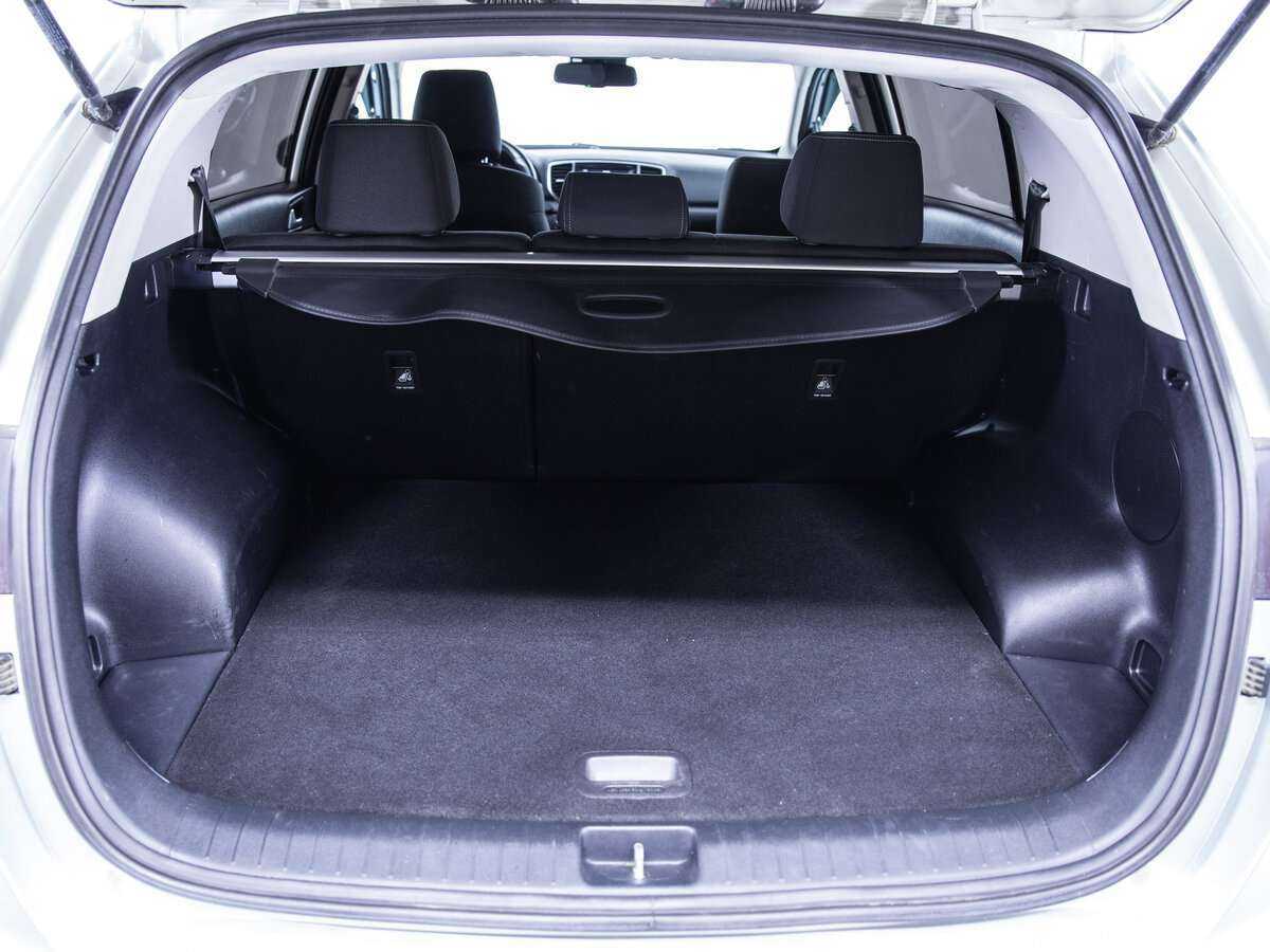 Купить Kia Sportage с пробегом. Фото: #8