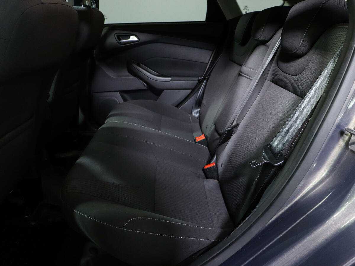 Купить Ford Focus с пробегом. Фото: #7