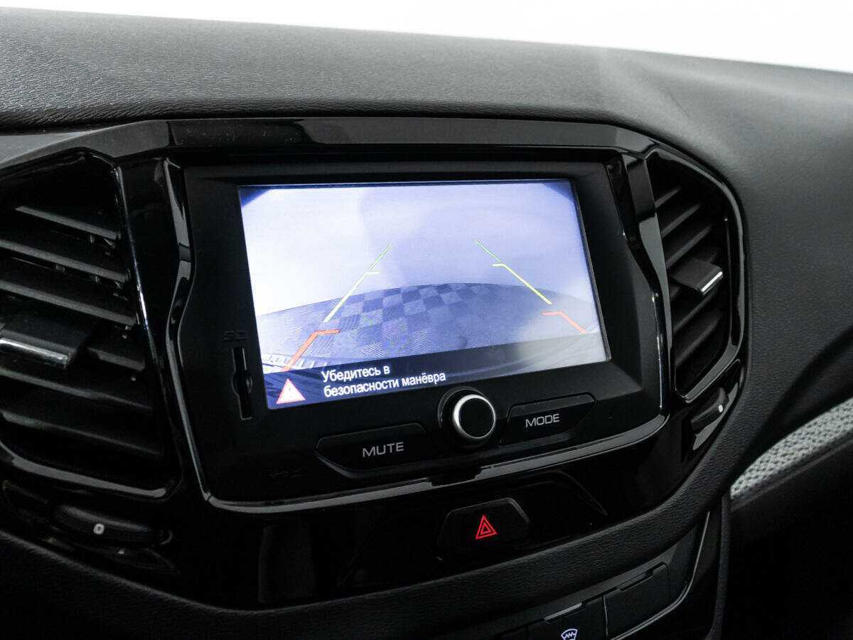 Купить Lada (ВАЗ) Vesta с пробегом. Фото: #13