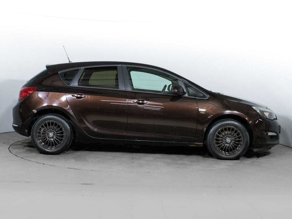 Купить Opel Astra с пробегом. Фото: #3
