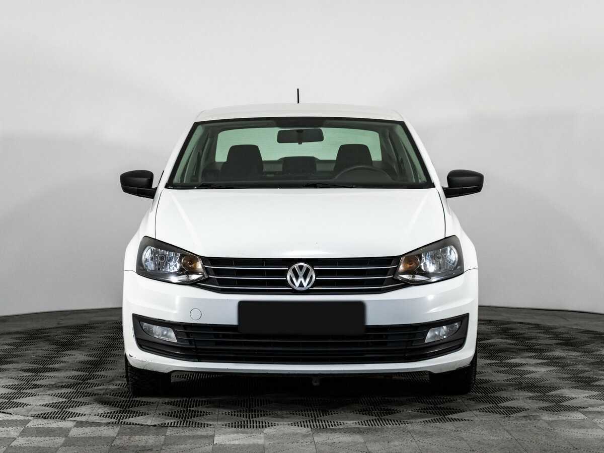 Купить Volkswagen Polo с пробегом. Фото: #1