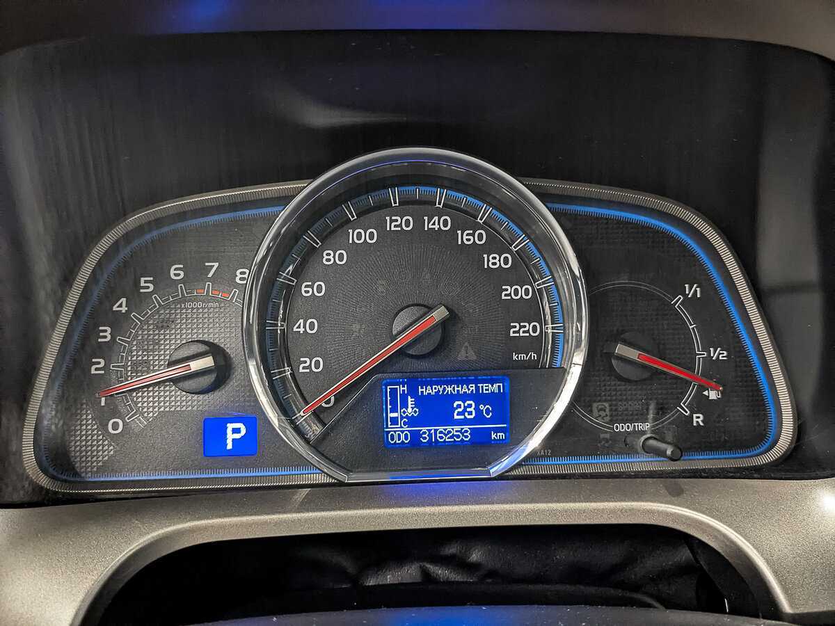 Купить Toyota RAV4 с пробегом. Фото: #15