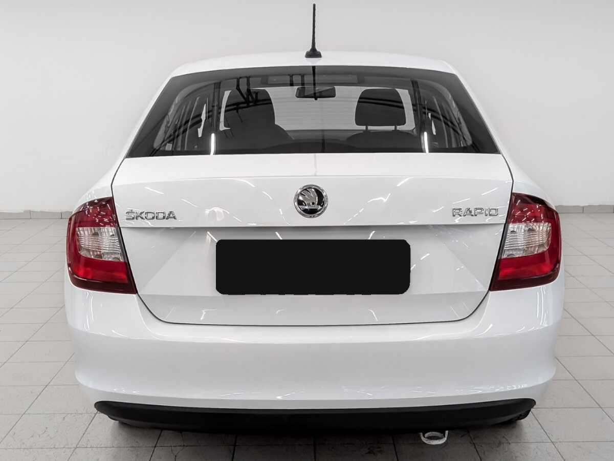 Купить Skoda Rapid с пробегом. Фото: #5