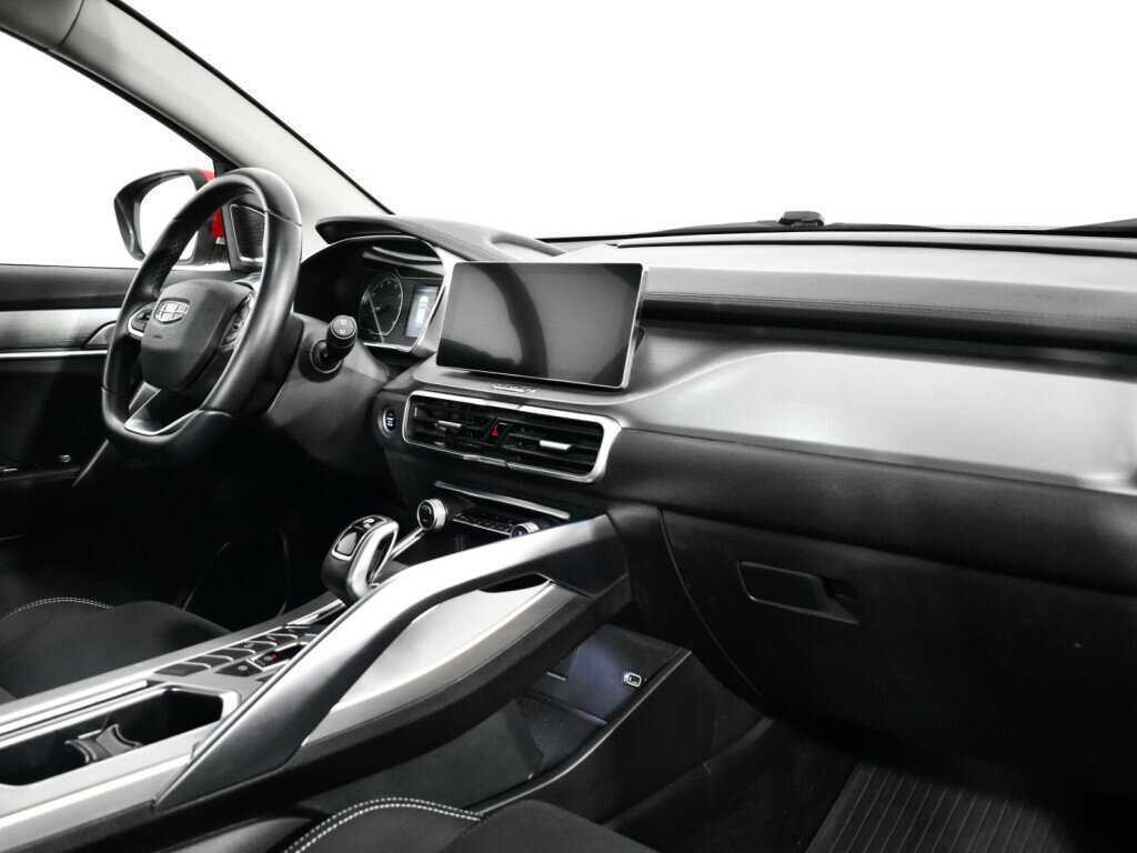 Купить Geely Coolray с пробегом. Фото: #8