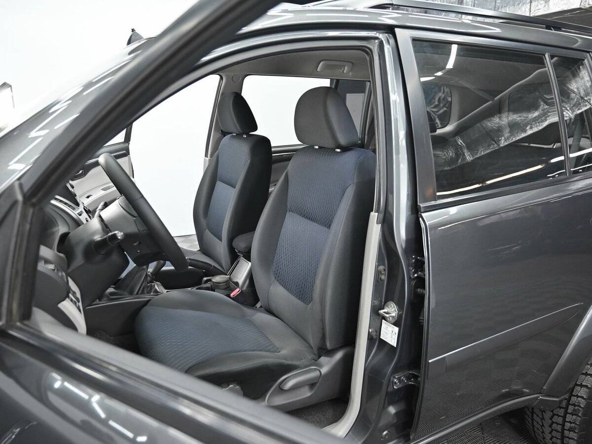 Купить Mitsubishi Pajero Sport с пробегом. Фото: #5