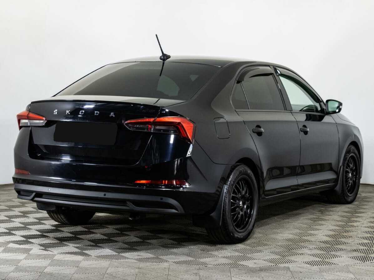 Купить Skoda Rapid с пробегом. Фото: #3