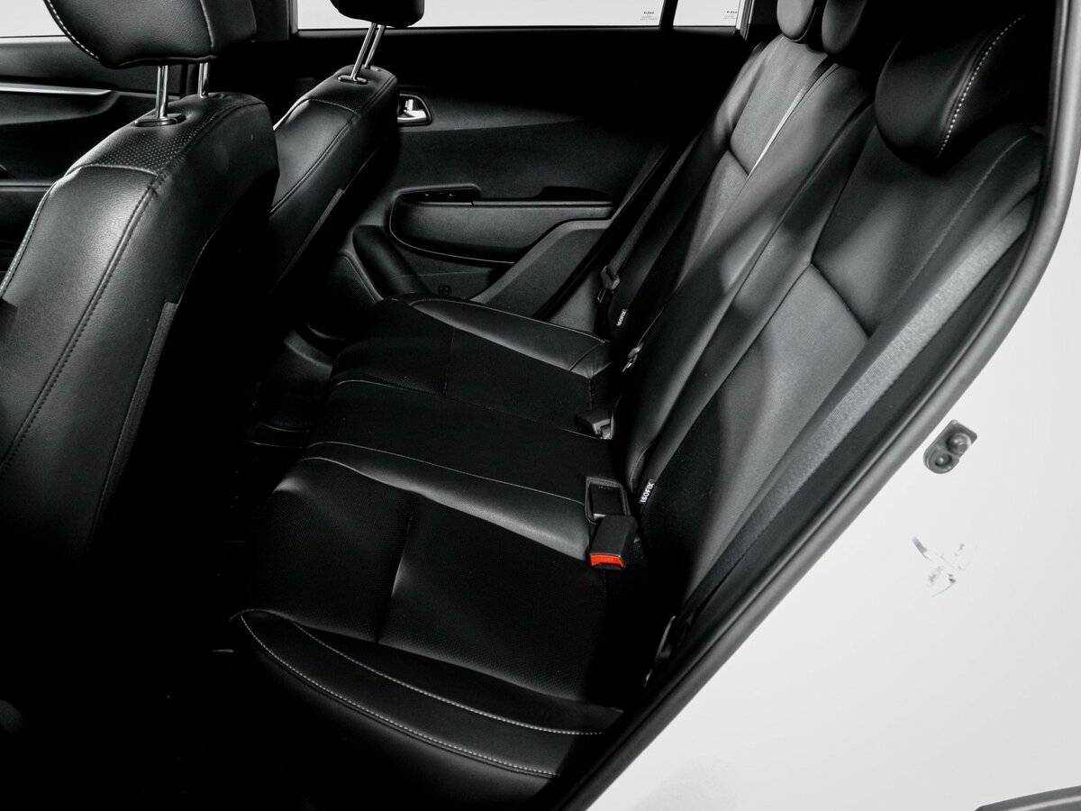 Купить Kia Rio с пробегом. Фото: #7