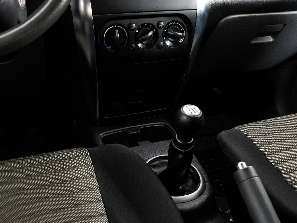 Купить Suzuki SX4 с пробегом. Фото: #12