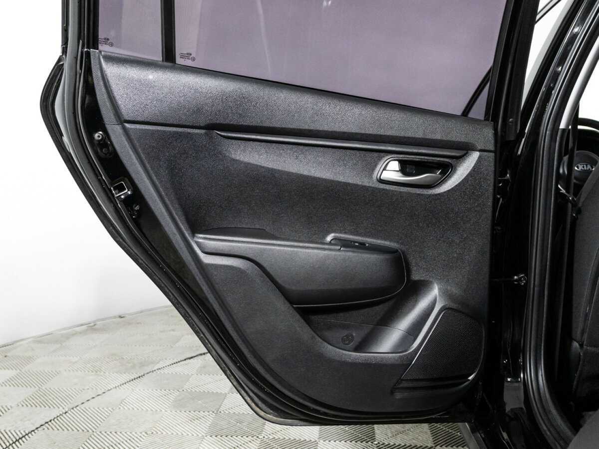 Купить Kia Rio с пробегом. Фото: #27