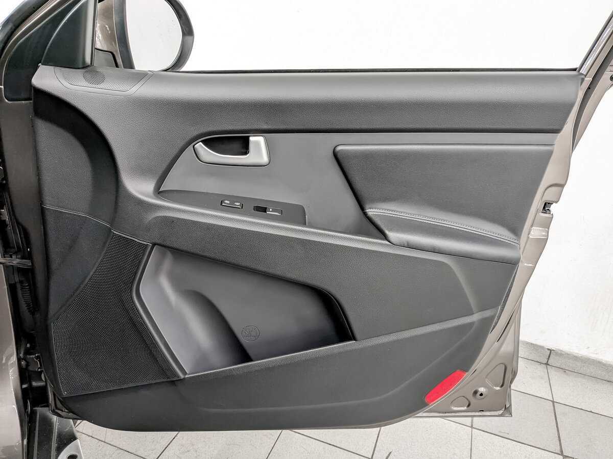 Купить Kia Sportage с пробегом. Фото: #21