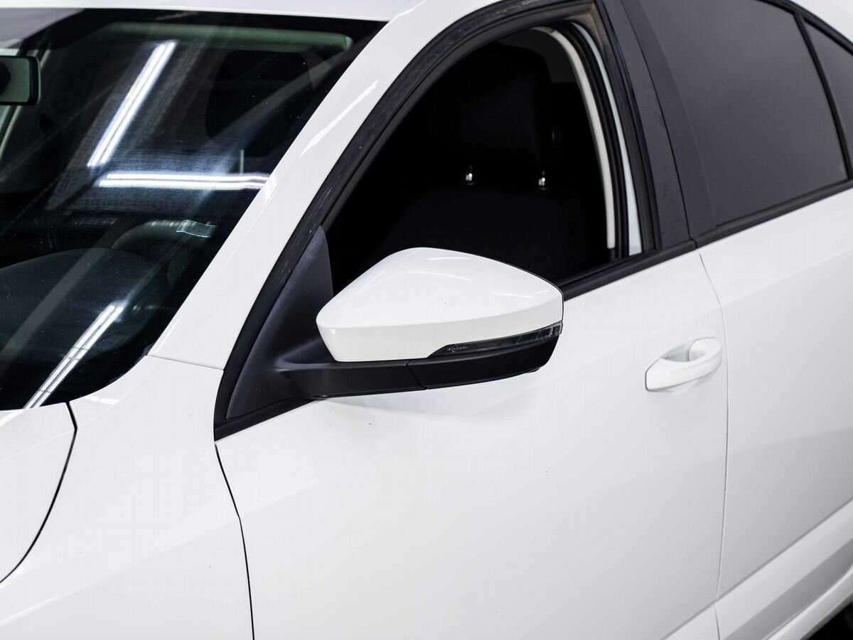 Купить Skoda Octavia с пробегом. Фото: #6