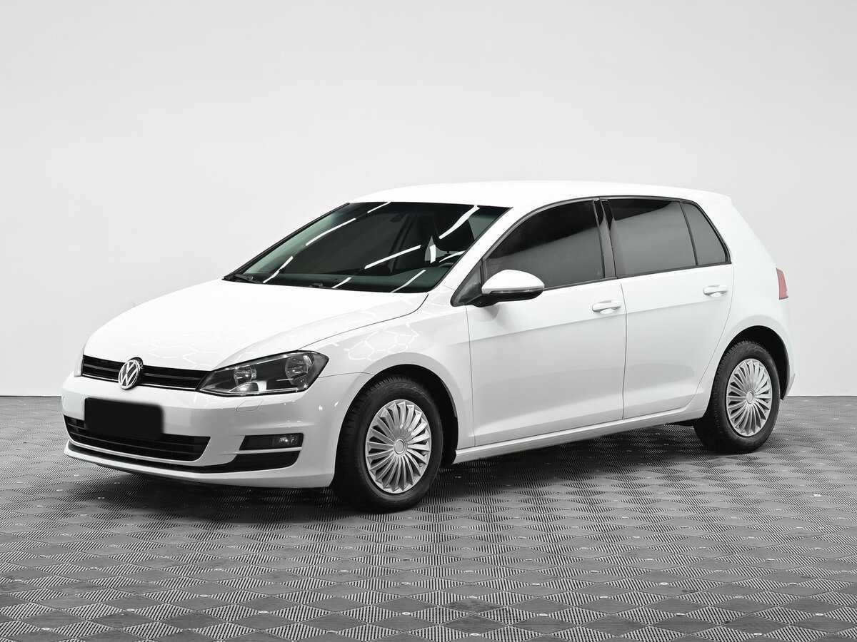 Купить Volkswagen Golf с пробегом. Посмотреть фото