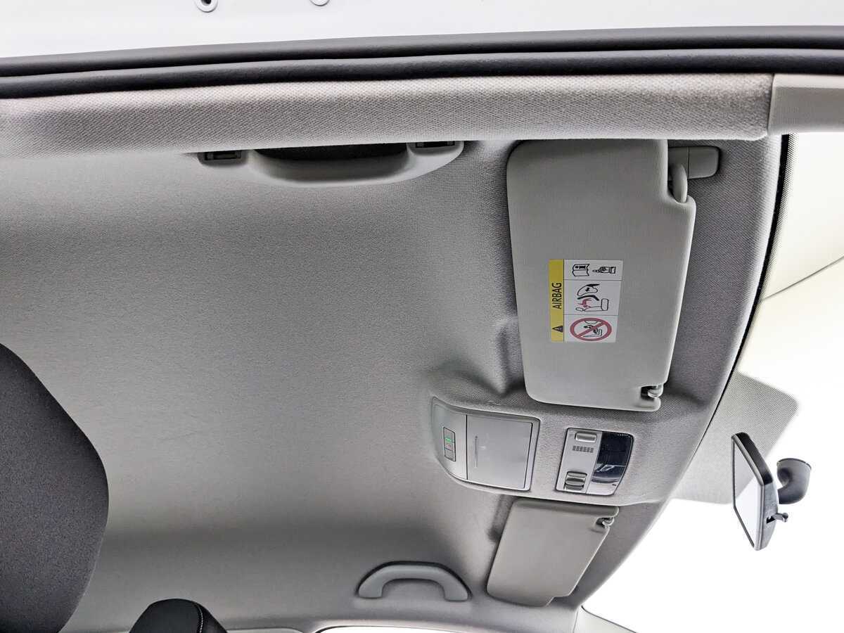 Купить Skoda Rapid с пробегом. Фото: #17