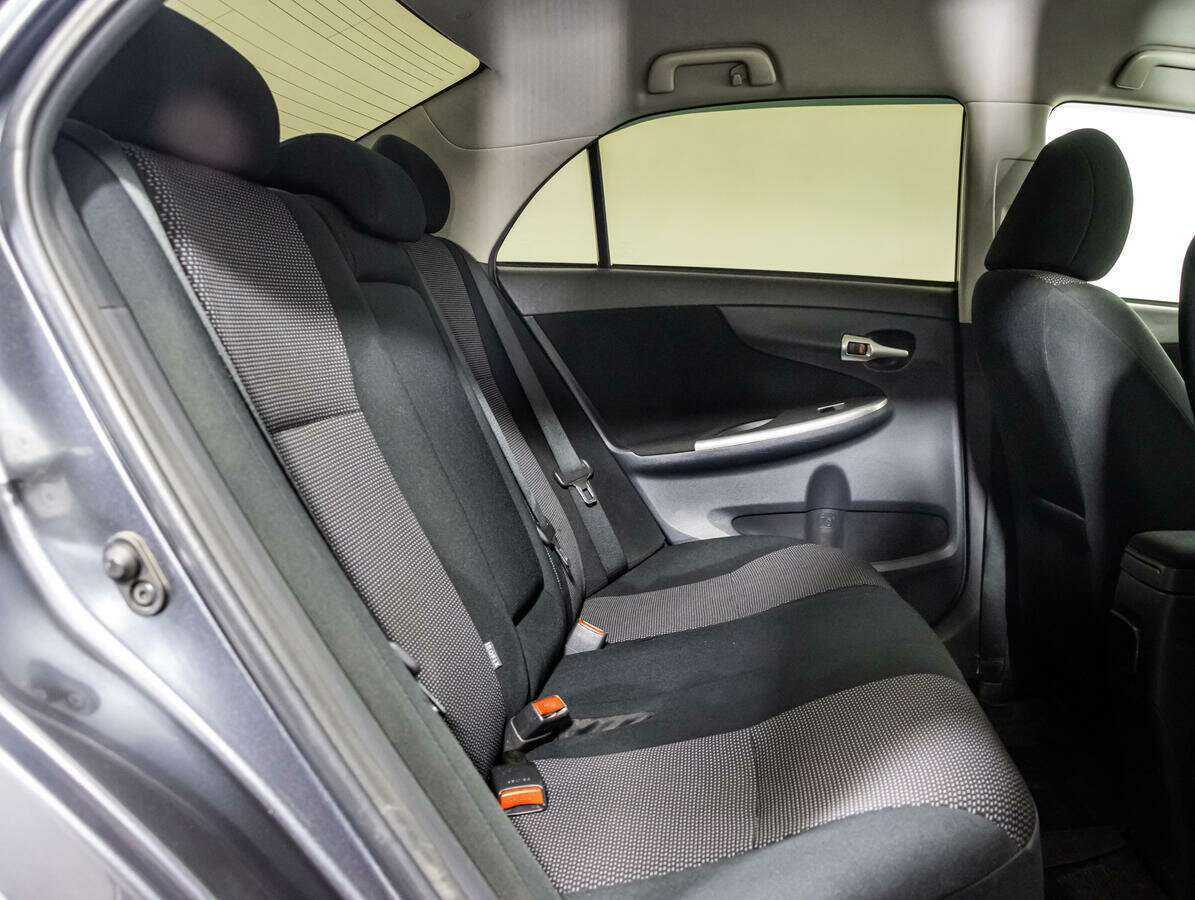 Купить Toyota Corolla с пробегом. Фото: #12