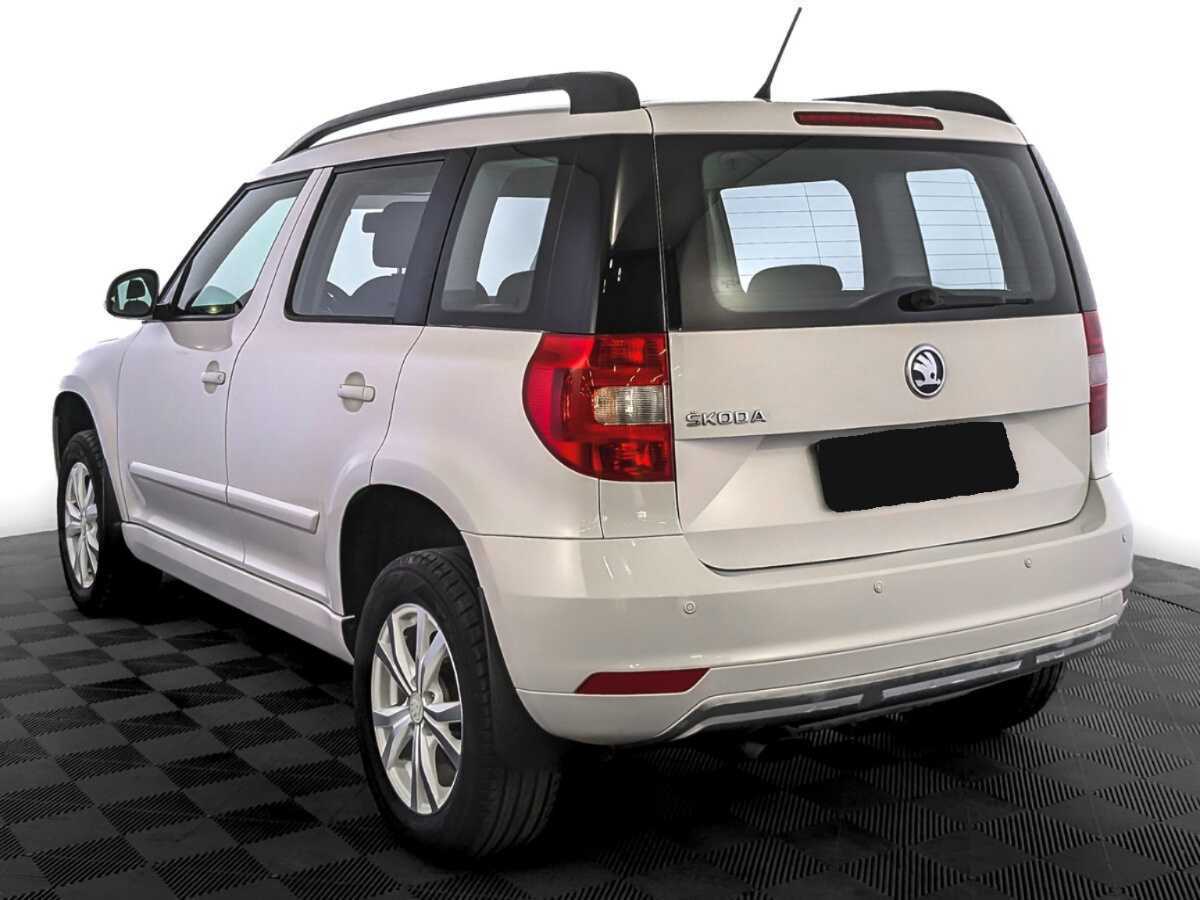Купить Skoda Yeti с пробегом. Фото: #6