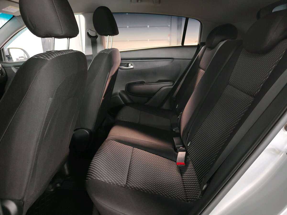 Купить Kia Rio с пробегом. Фото: #12