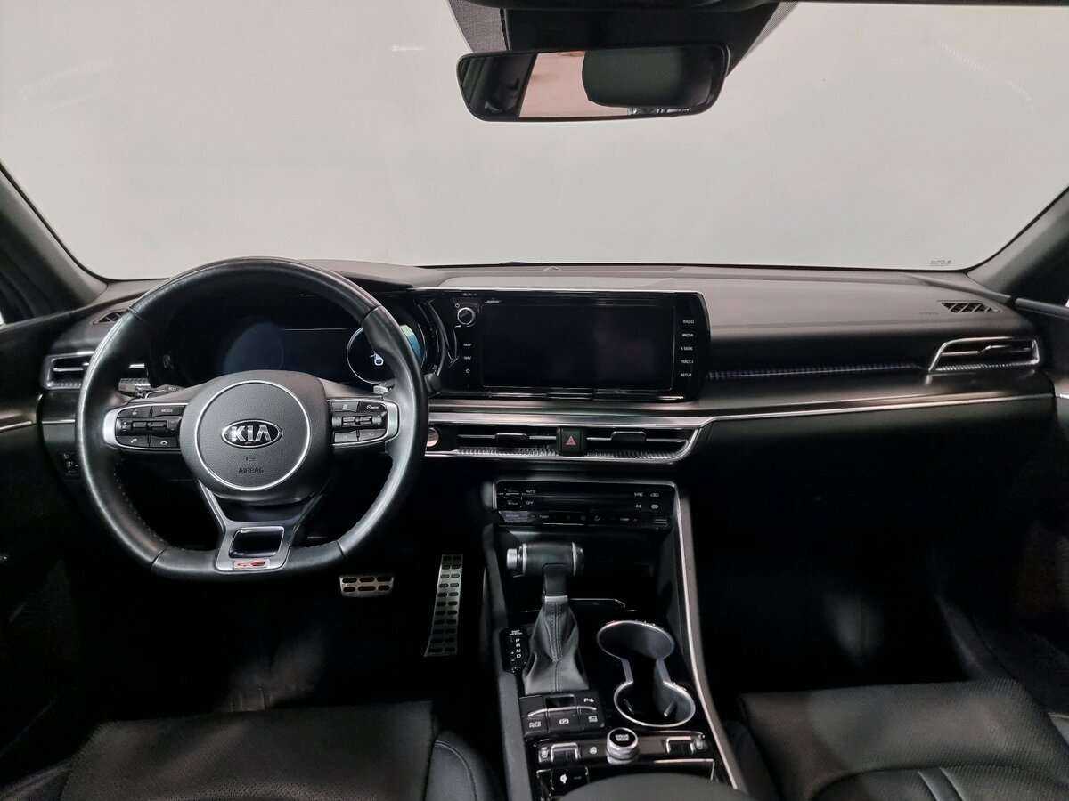 Купить Kia K5 с пробегом. Фото: #14