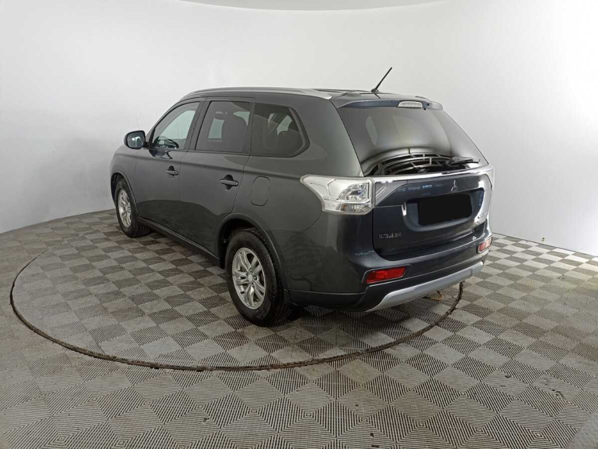 Купить Mitsubishi Outlander с пробегом. Фото: #6