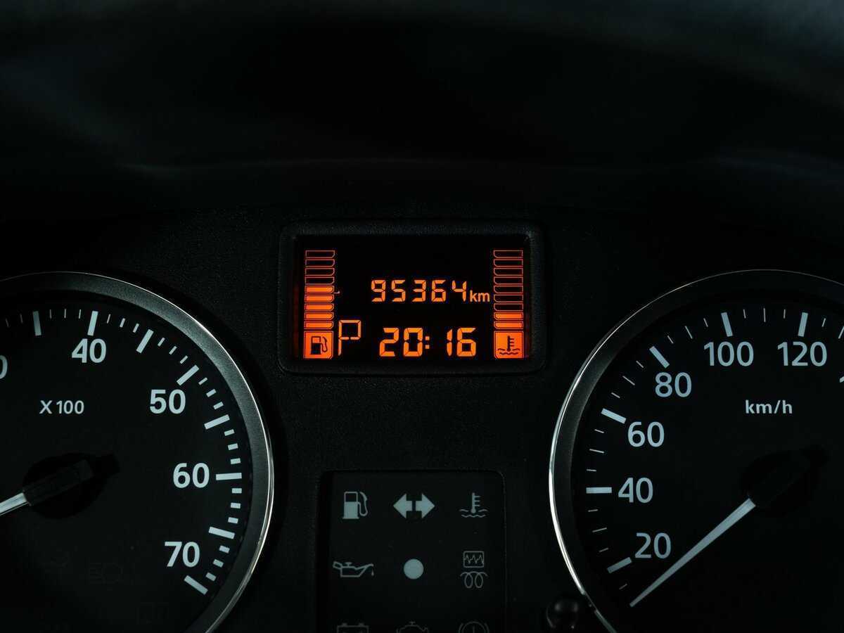 Купить Nissan Terrano с пробегом. Фото: #12