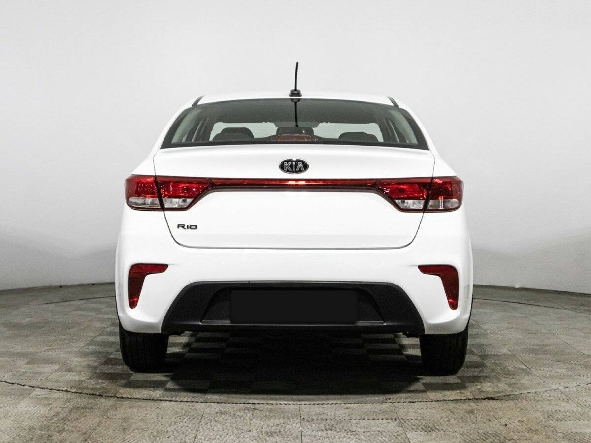 Купить Kia Rio с пробегом. Фото: #5