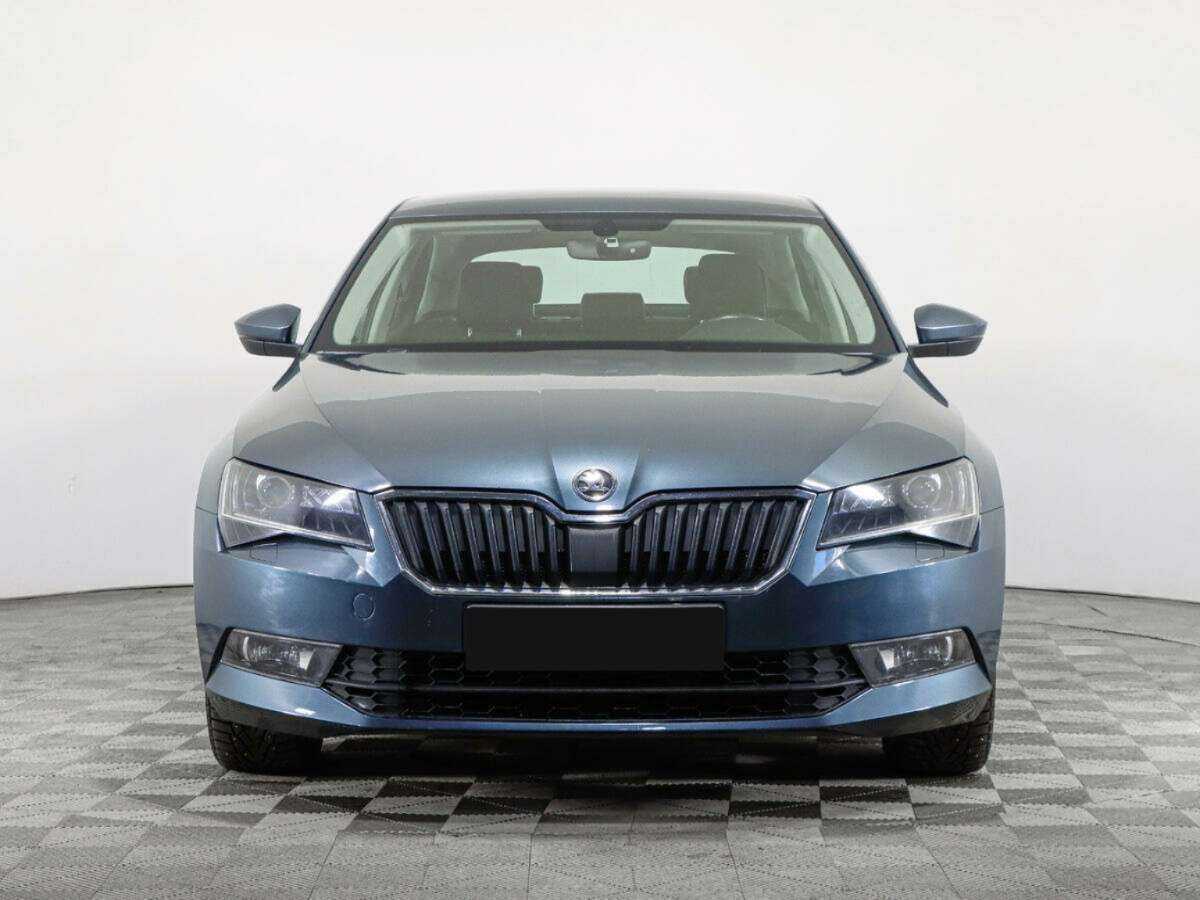 Купить Skoda Superb с пробегом. Фото: #1