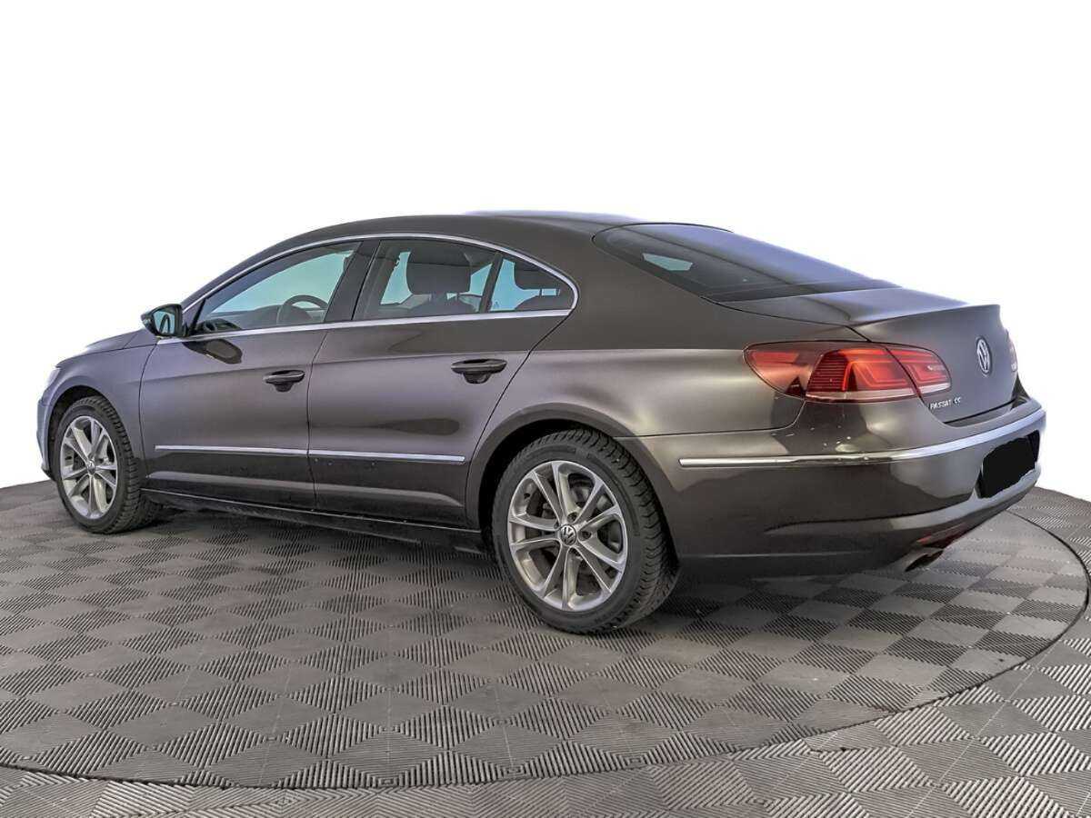 Купить Volkswagen Passat CC с пробегом. Фото: #6