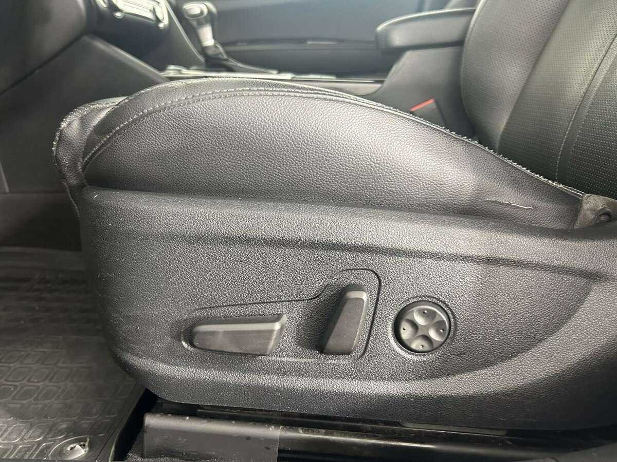 Купить Kia Optima с пробегом. Фото: #9