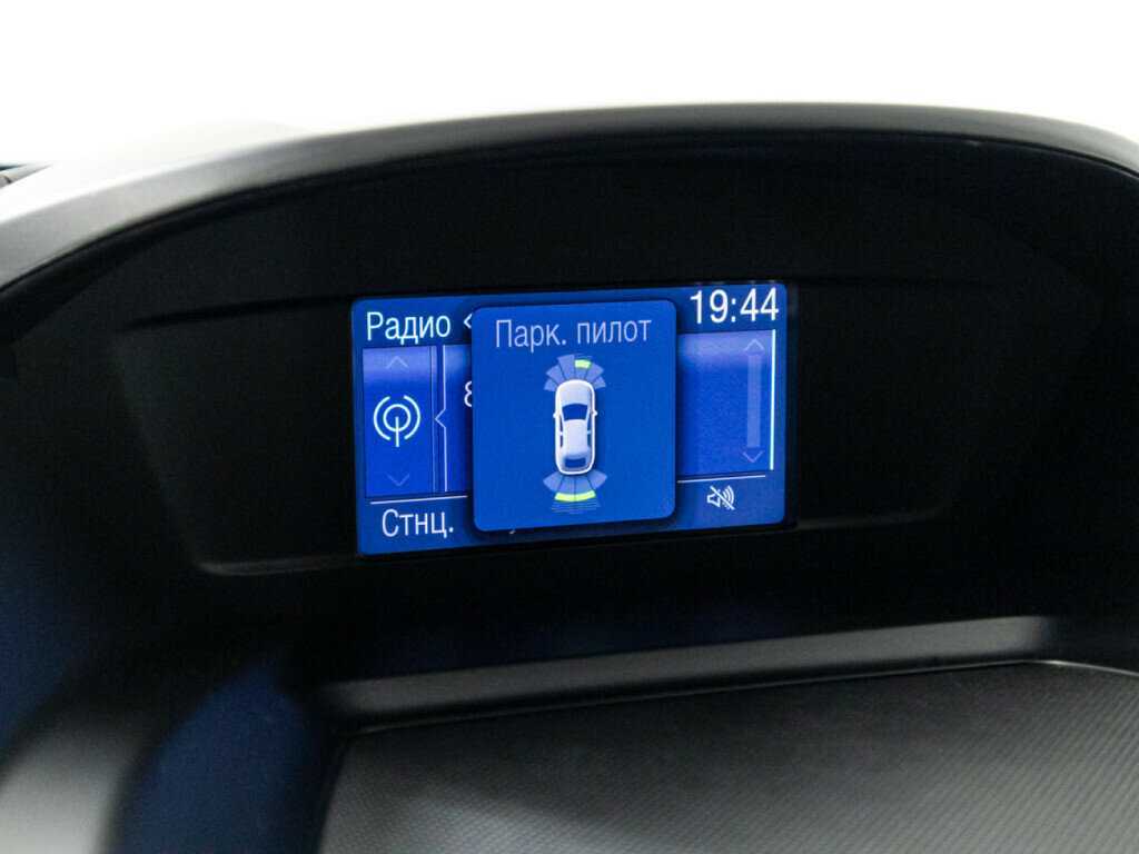 Купить Ford Kuga с пробегом. Фото: #15