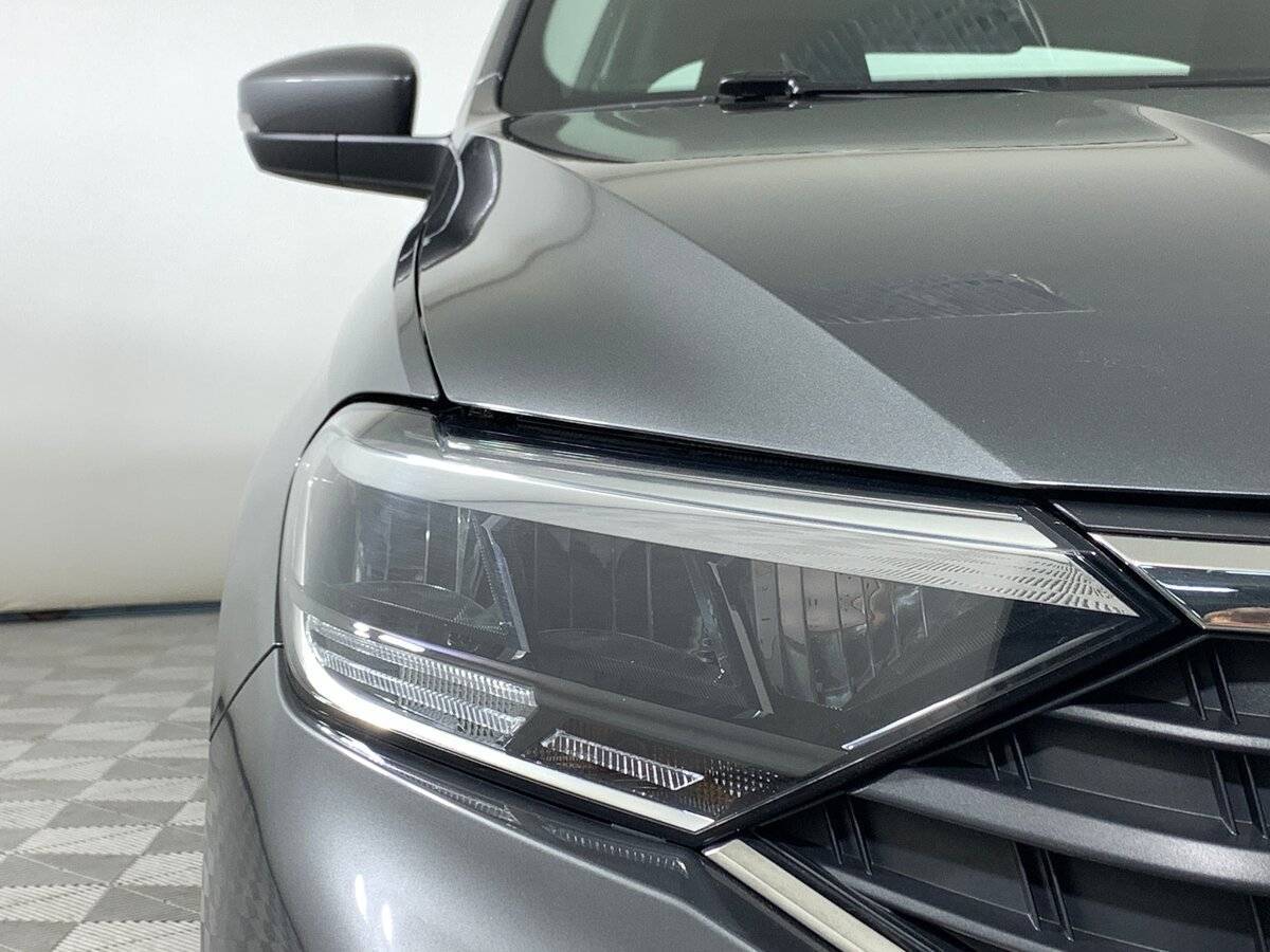 Купить Volkswagen Polo с пробегом. Фото: #9