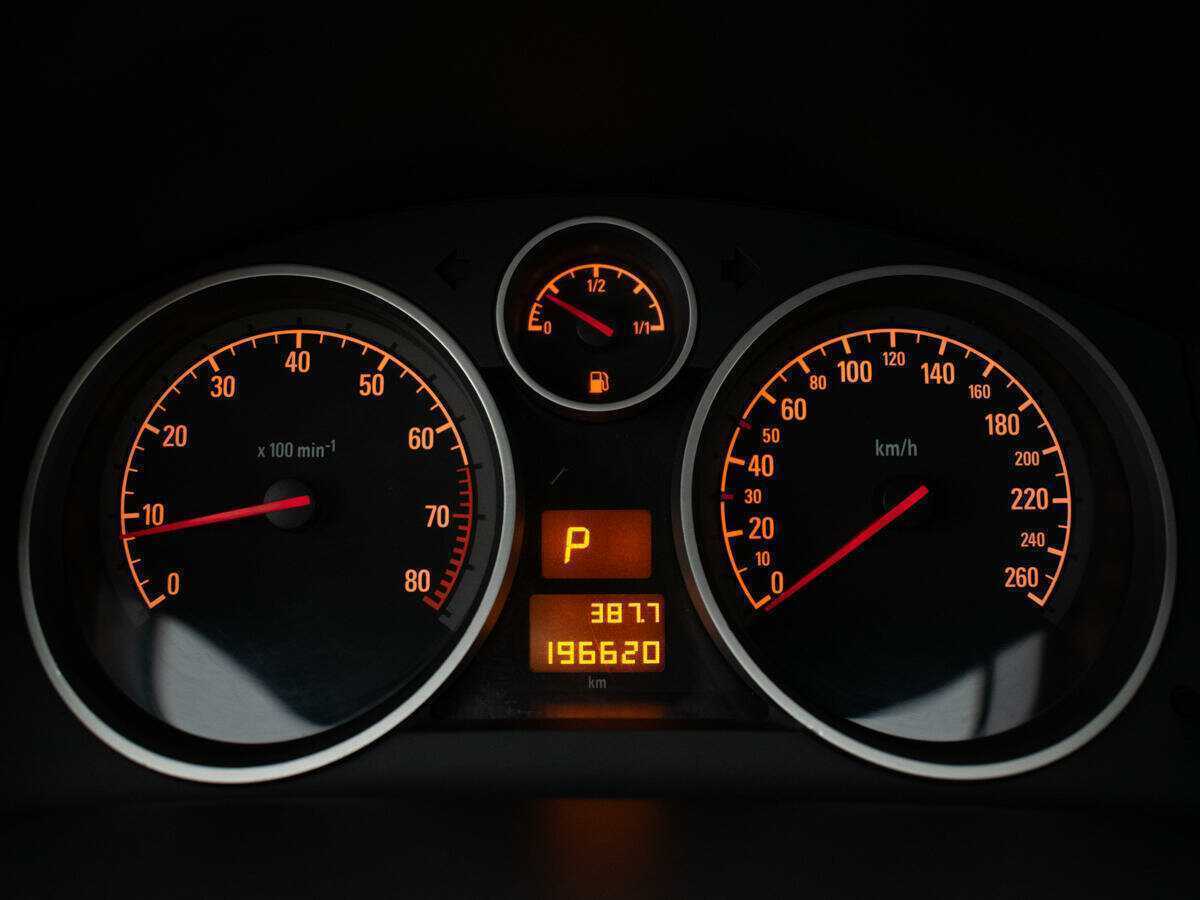 Купить Opel Astra с пробегом. Фото: #11