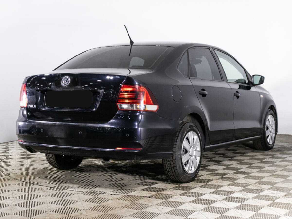 Купить Volkswagen Polo с пробегом. Фото: #4