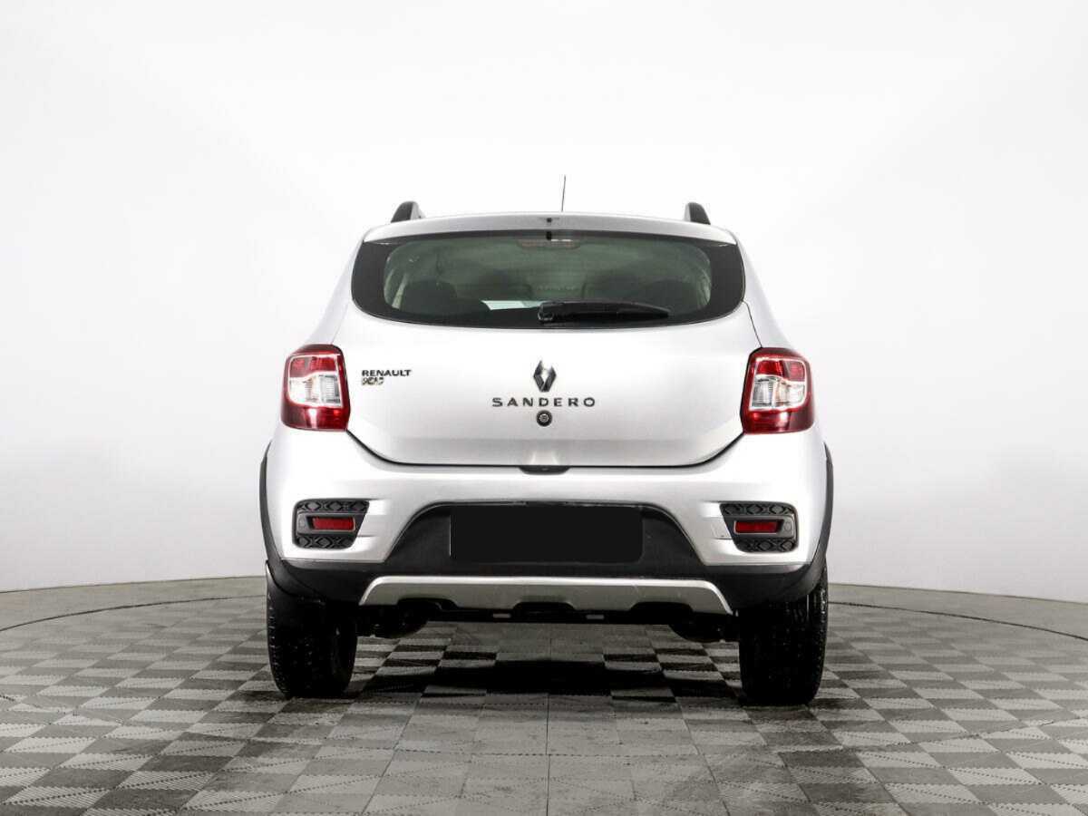 Купить Renault Sandero с пробегом. Фото: #4