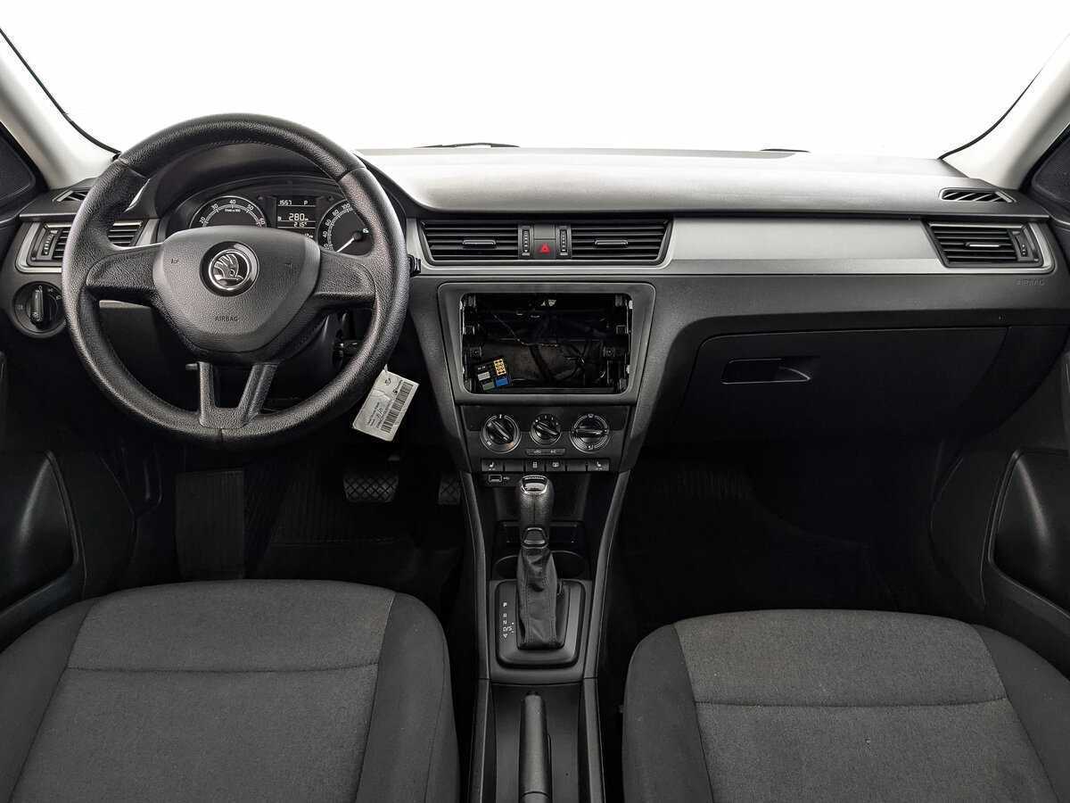 Купить Skoda Rapid с пробегом. Фото: #12