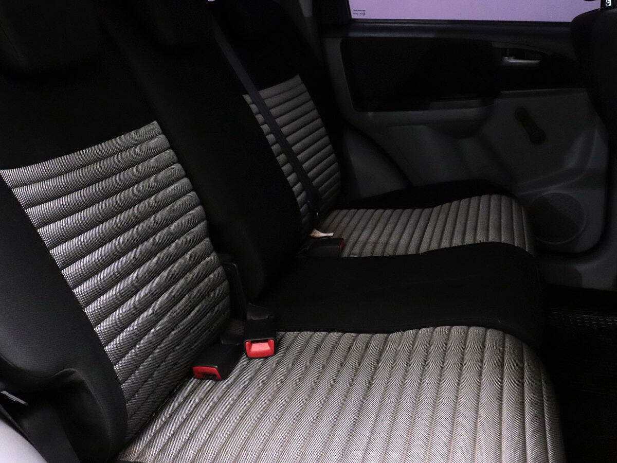 Купить Suzuki SX4 с пробегом. Фото: #7