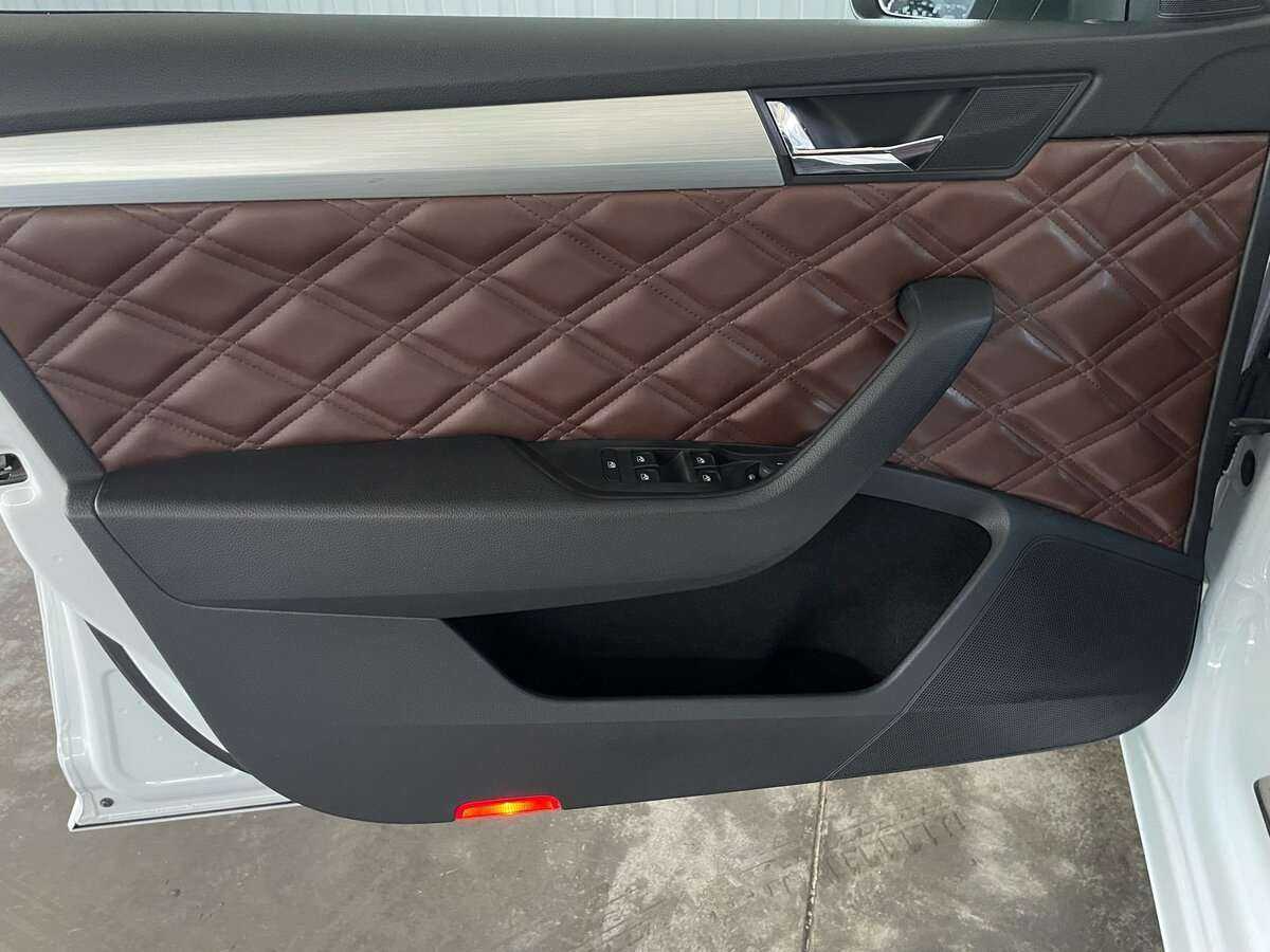 Купить Skoda Superb с пробегом. Фото: #21