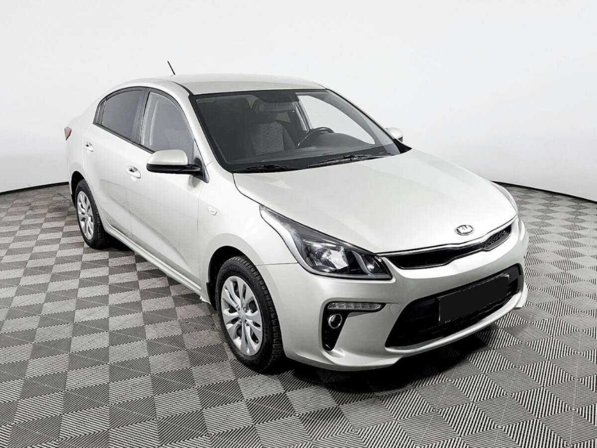 Купить Kia Rio с пробегом. Фото: #2