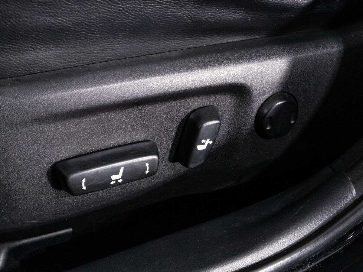 Купить Toyota Camry с пробегом. Фото: #14