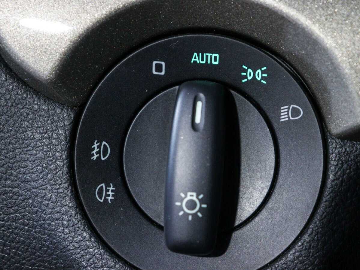 Купить Skoda Yeti с пробегом. Фото: #14