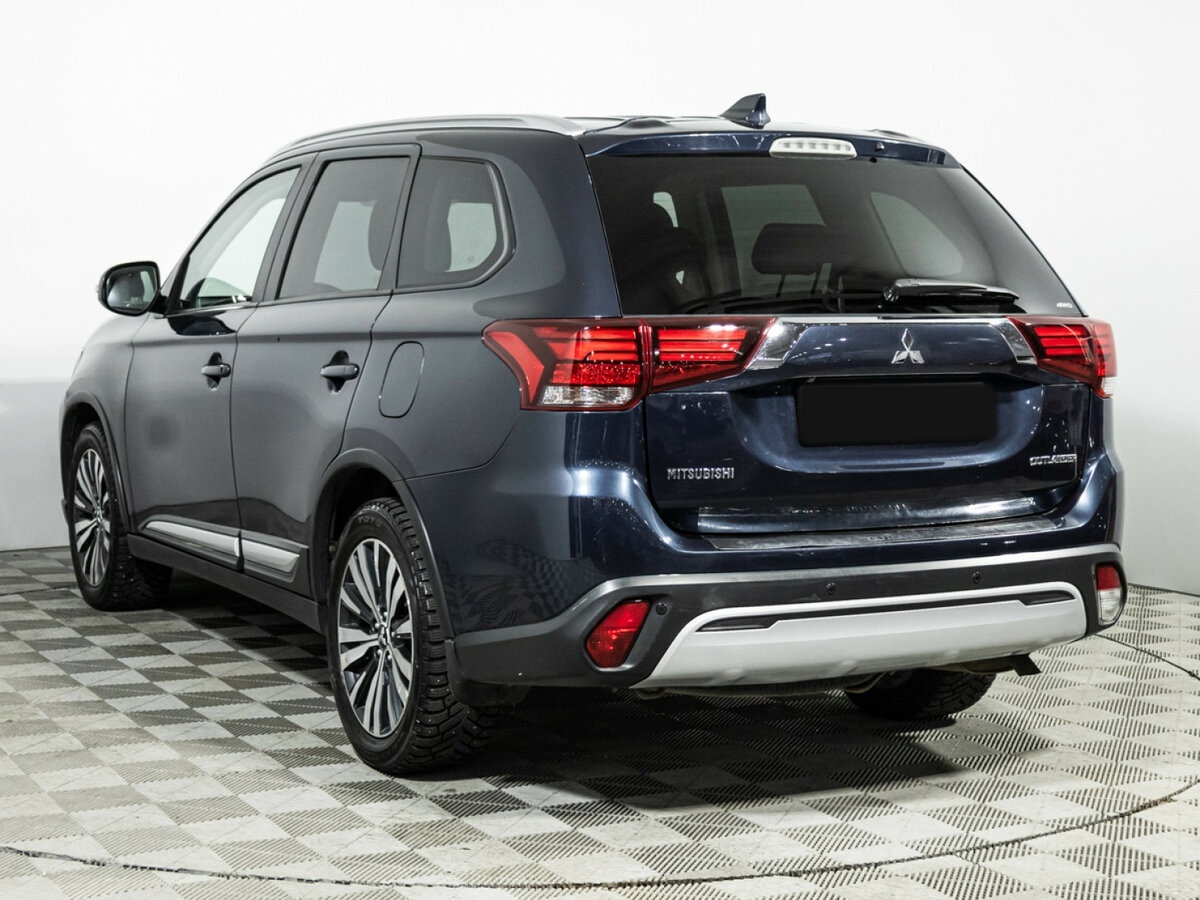 Купить Mitsubishi Outlander с пробегом. Фото: #6