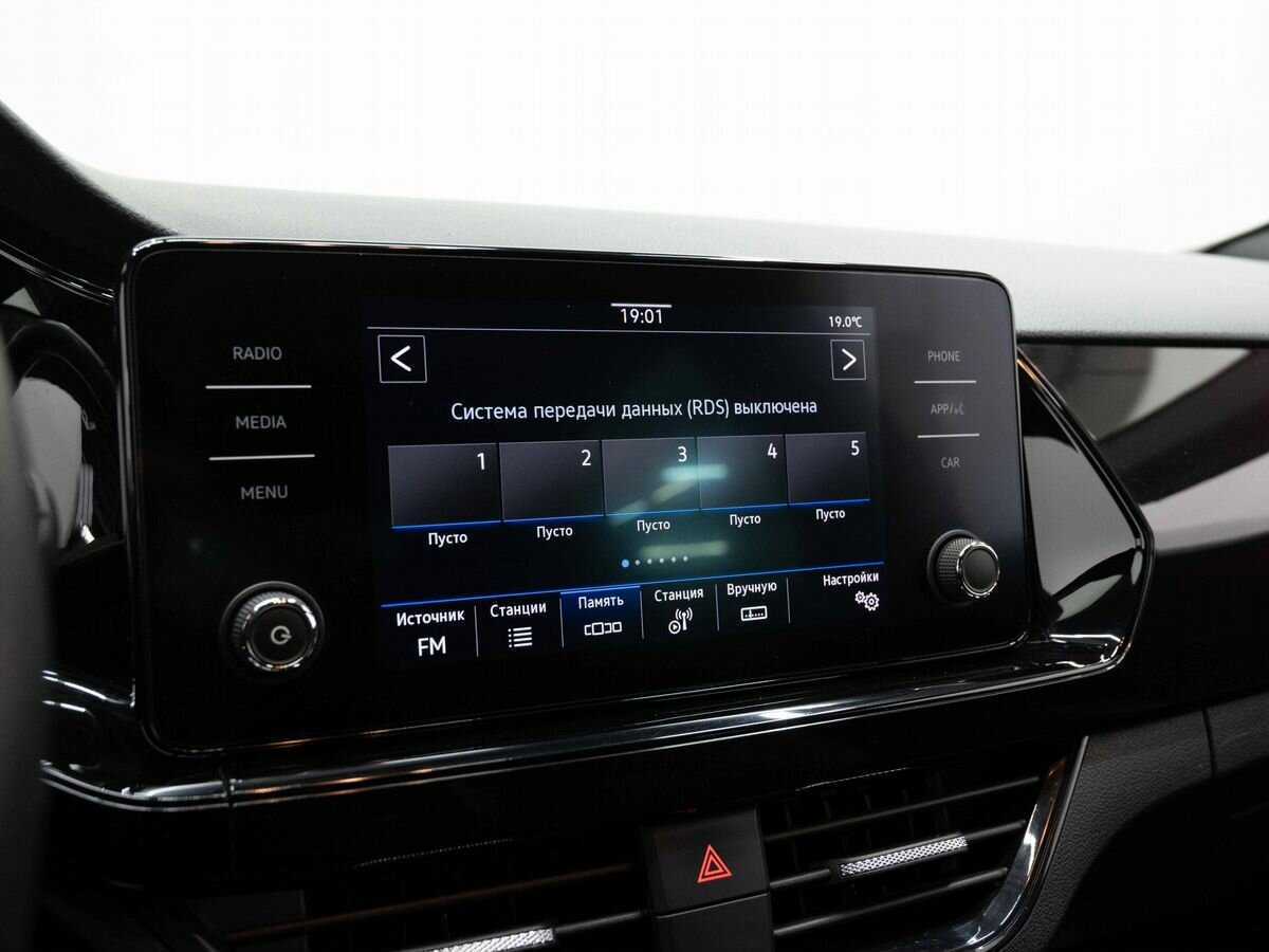 Купить Volkswagen Polo с пробегом. Фото: #16