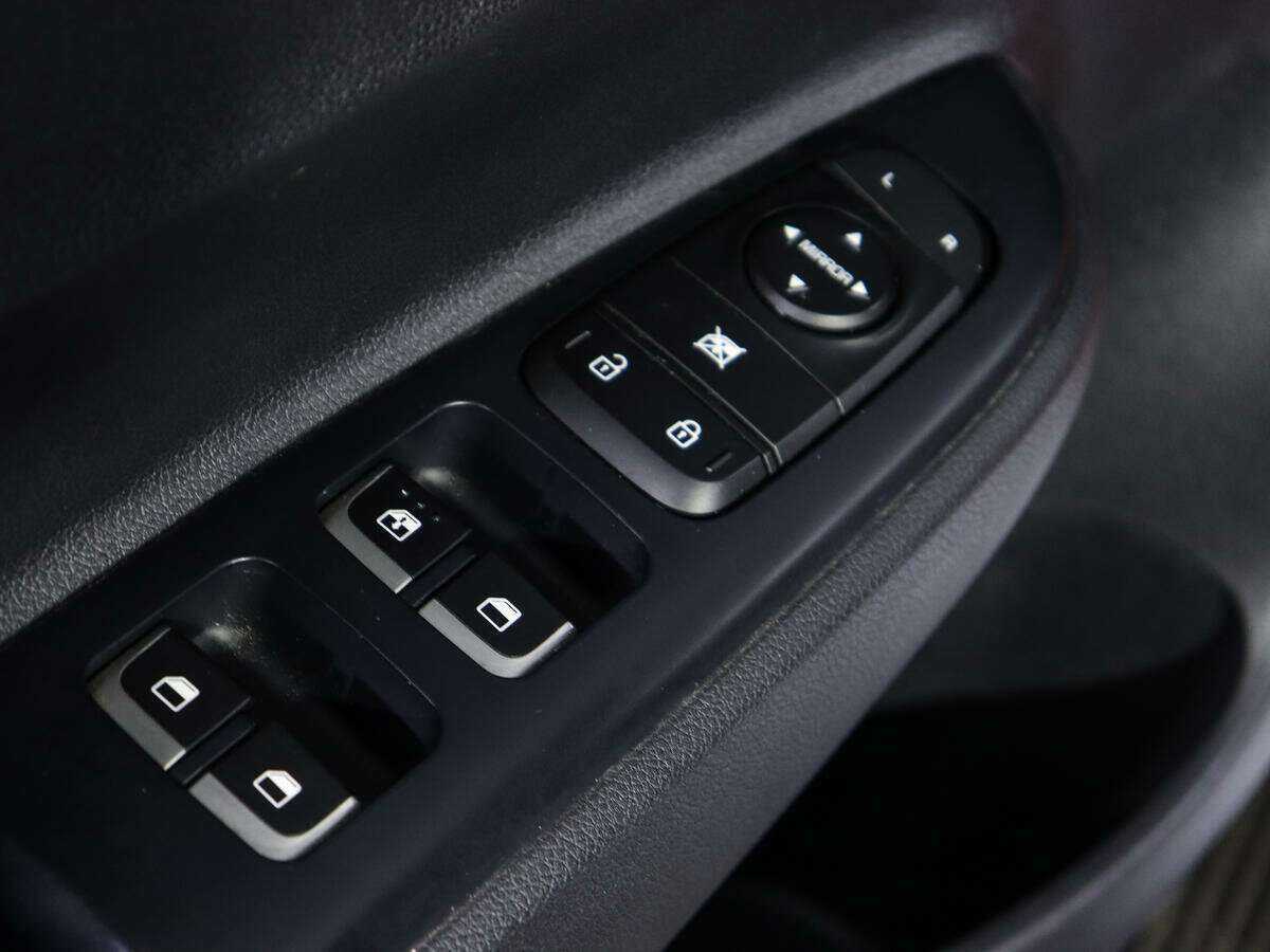 Купить Kia Rio с пробегом. Фото: #16