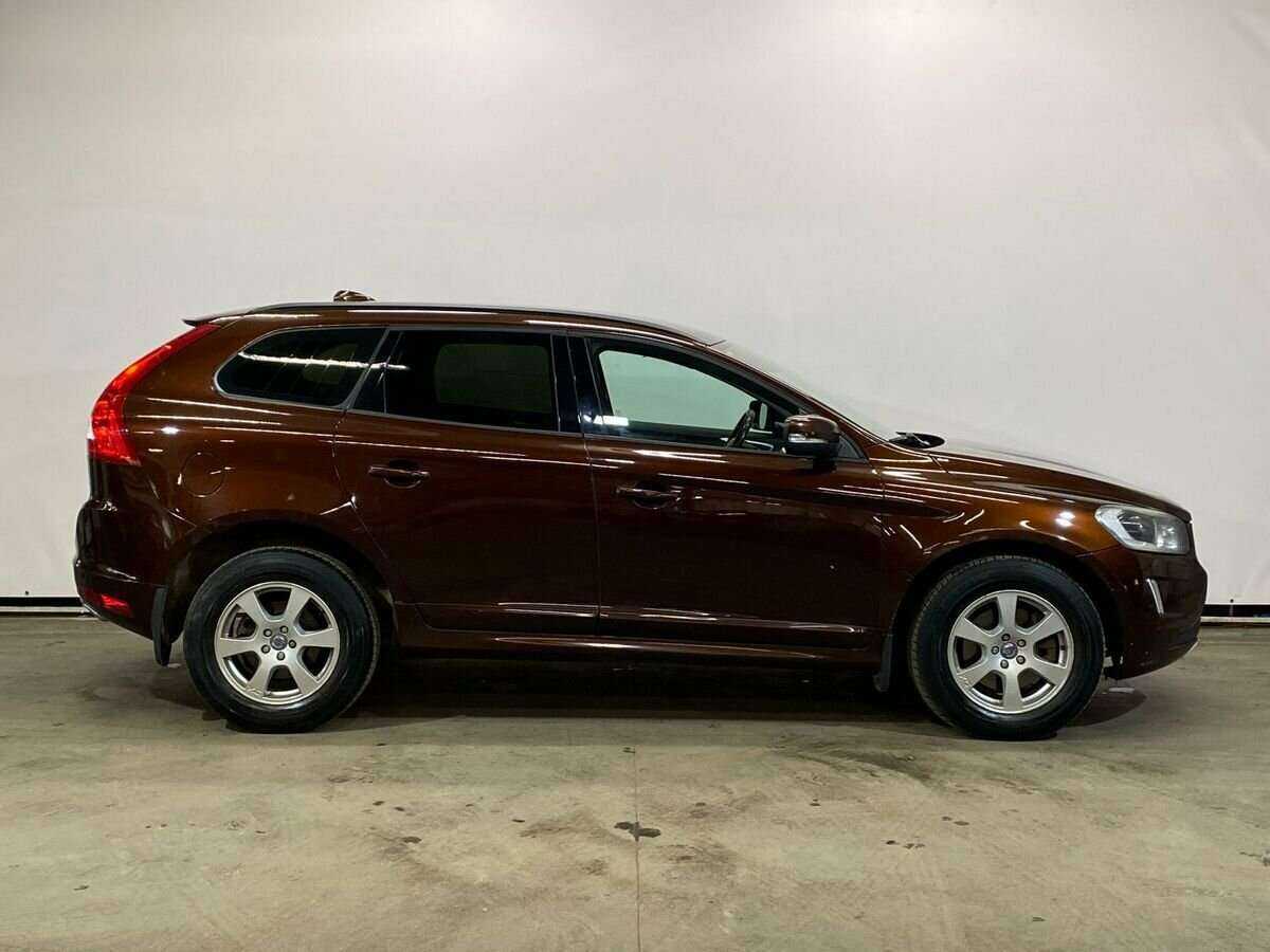 Купить Volvo XC60 с пробегом. Фото: #3