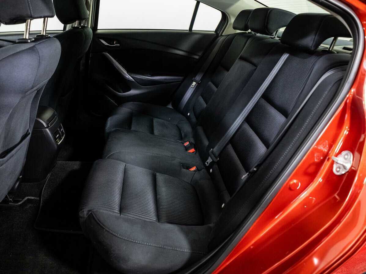 Купить Mazda 6 с пробегом. Фото: #9