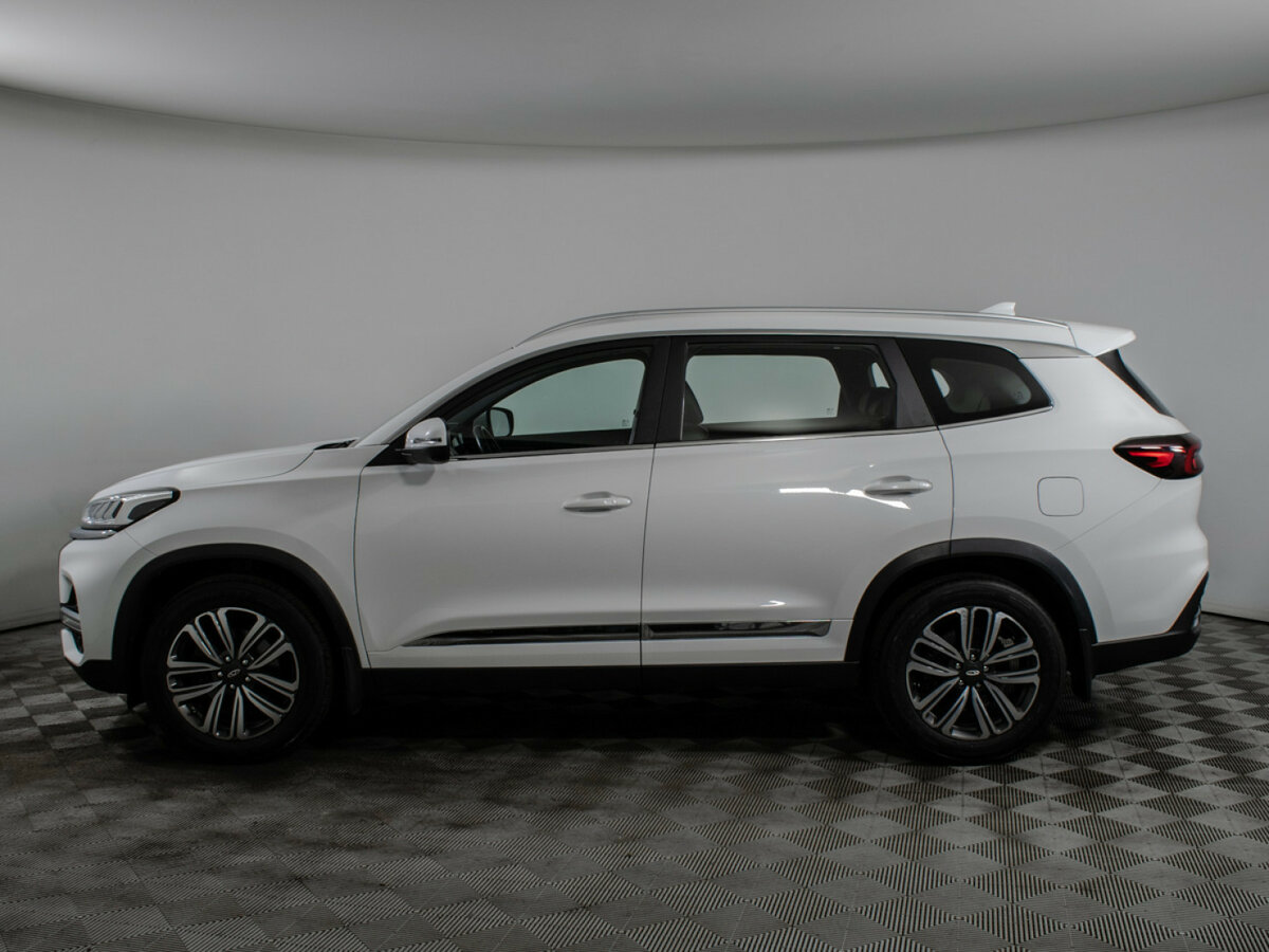 Купить Chery Tiggo 8 с пробегом. Фото: #4