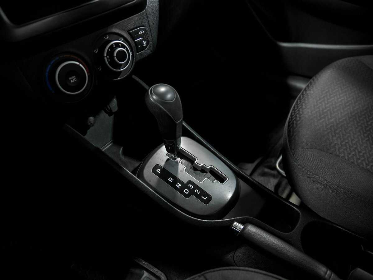 Купить Kia Rio с пробегом. Фото: #9